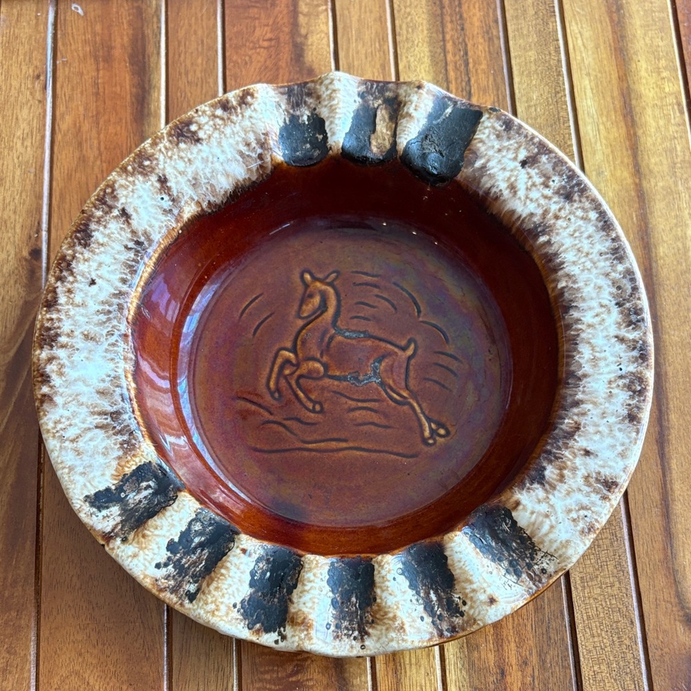 Hull Pottrry Company Mid-Century Modern Brown-Drip Deer Ashtray Art
